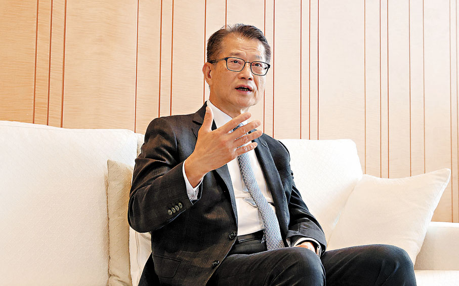 ●陳茂波認為,目前本港股市被外資追捧。 香港文匯報記者曾興偉 攝