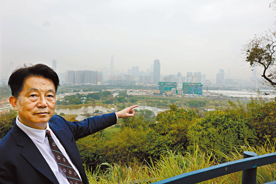 ●張量童建議在鐵坑山和馬草壟區域內覓地闢作河套園二期甚至三期之用。香港文匯報記者鄧偉明 攝