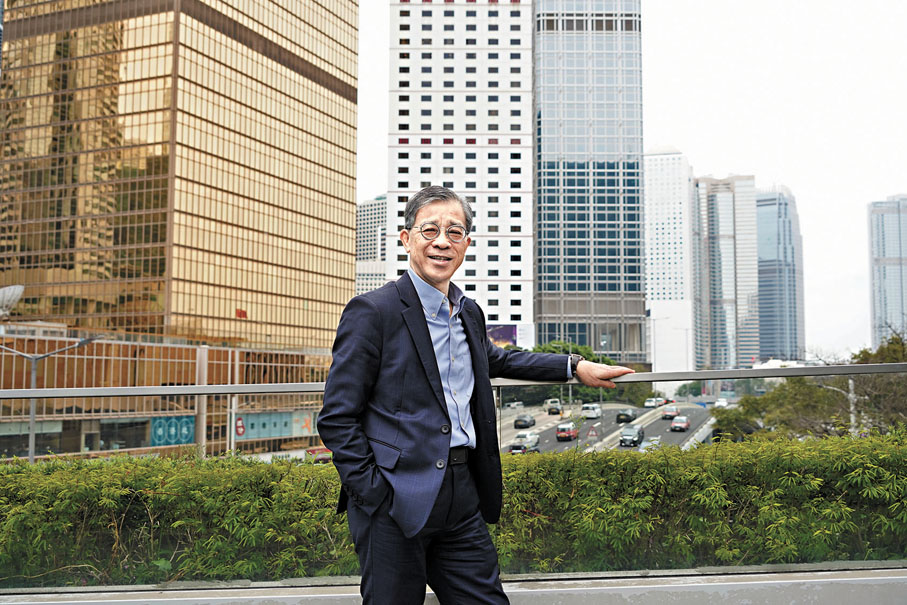 ●陳兆根認為,由於自資院校不受政府恒常資助限制,能迅速針對社會最新需求開辦新課程或優化現有課程,有助培育具即戰力的專業人才,補充香港人才結構。 香港文匯報記者曾興偉 攝