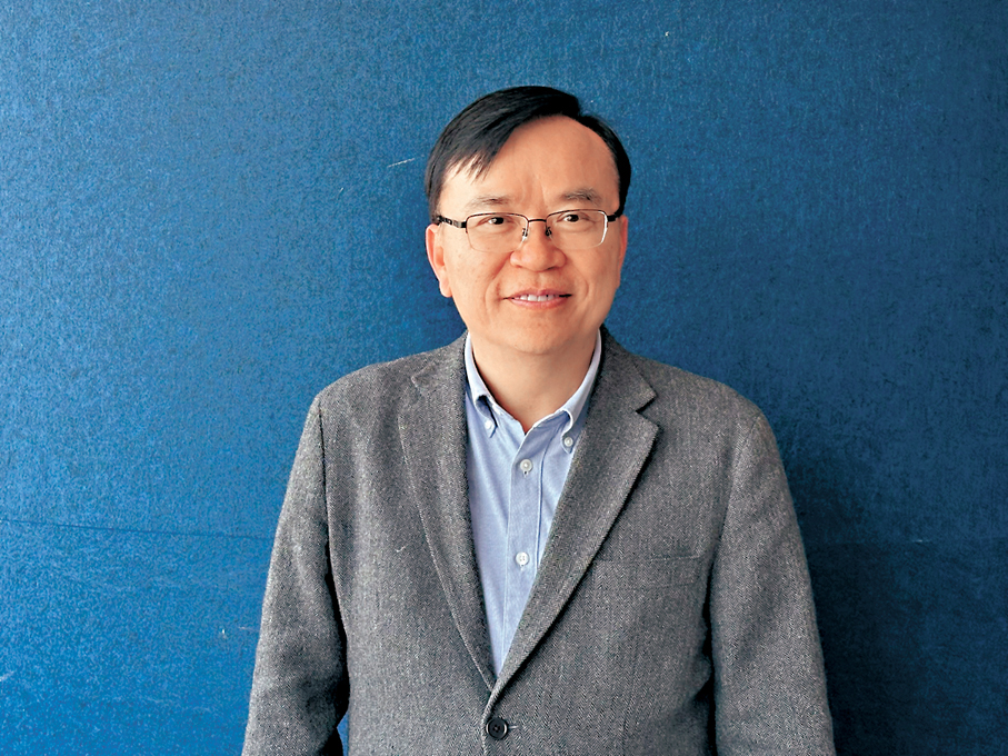 ●黃國認為,內地社保的養老保險優於香港的強積金制度。 資料圖片