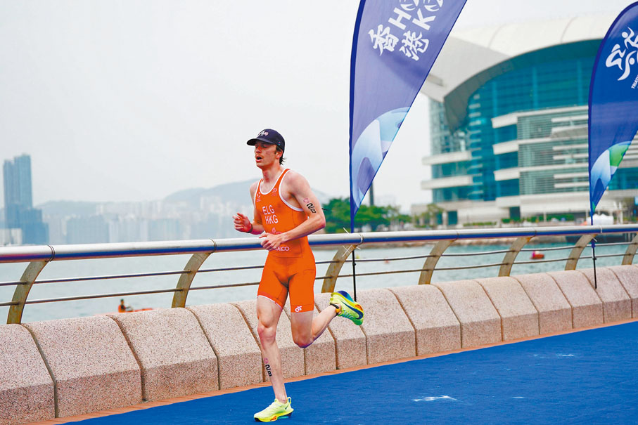 ●法裔港將Robin Elg是亞青金牌,今屆夥拍隊友主場出戰混合接力賽。