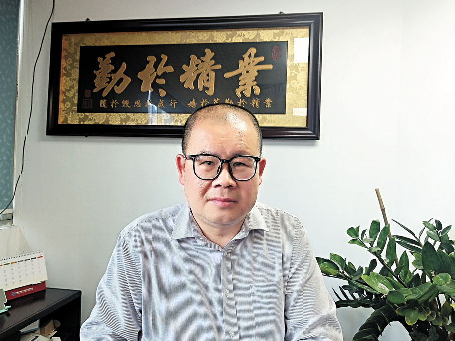 ●香港物流商會常務副主席、港企東捷運通董事長黃鵬。香港文匯報記者李昌鴻 攝