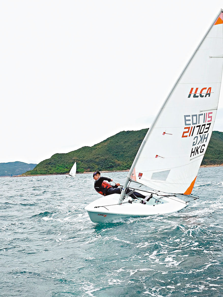 ●黃梓龍現為「ILCA 4型帆船」的區域代表隊成員。 香港遊艇會圖片