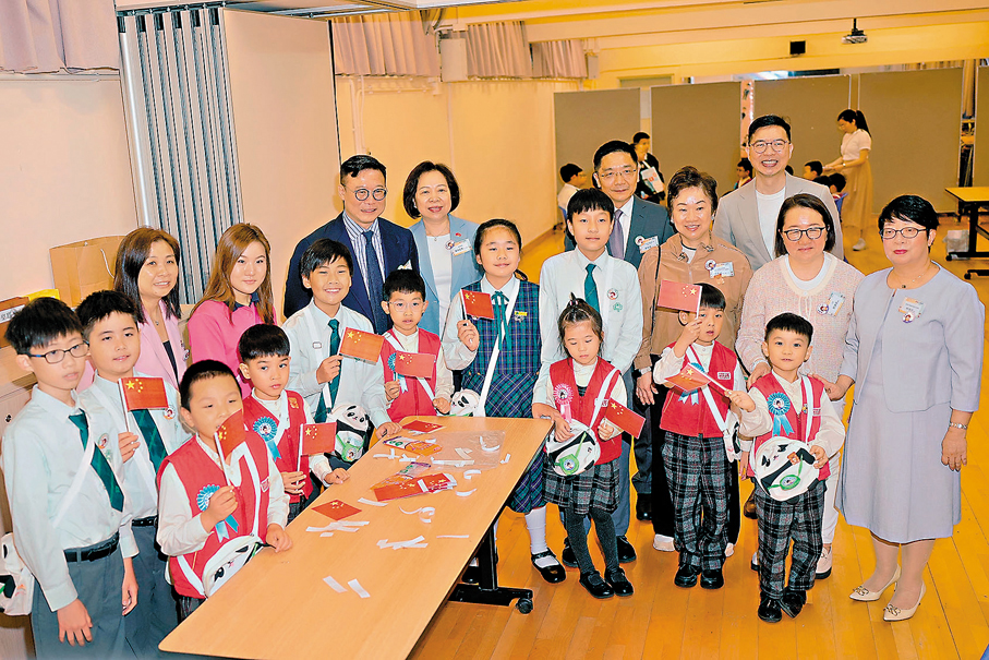 ●小學生化身「國安小老師」，講述守護國安的故事。香港文匯報記者黃子晉  攝