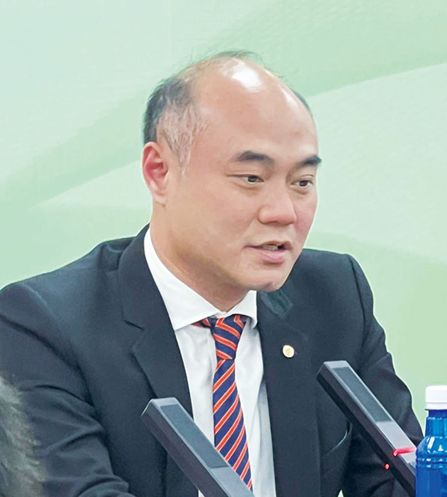 香港中小型企業聯合會第二副會長霍俊文