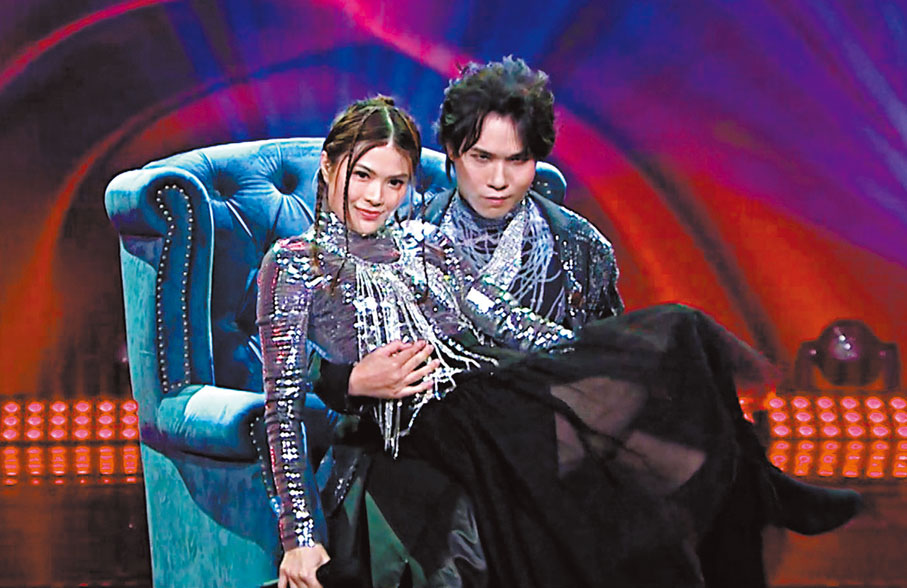 ●善玥澄與彭家賢埋身熱舞。