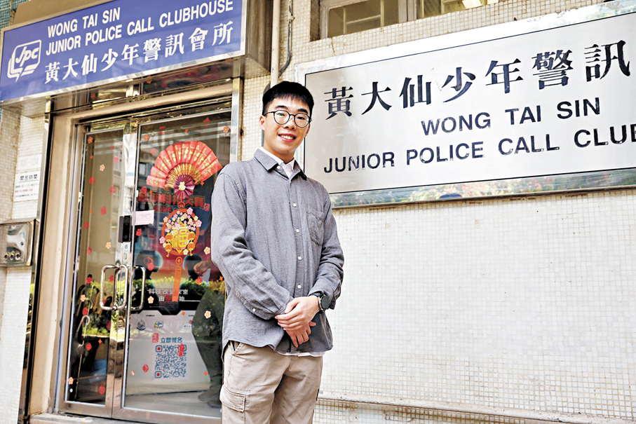 ▲曾梓軒認為，如果有更多的中小學生一同來參加國安推廣工作，國安知識的推廣範圍會有指數級的增長。 香港文匯報記者郭木又  攝
