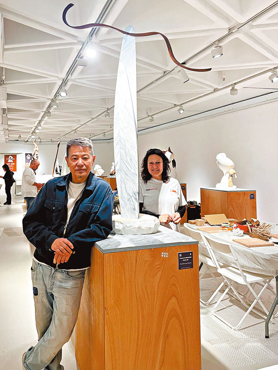 ●李展輝（左）與范察絲嘉·貝納丹尼。主辦方供圖