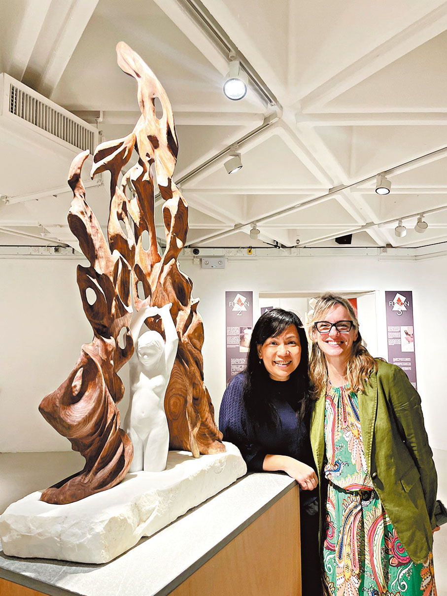 ●岑嘉慧（左）與法比亞·羅伯洛。主辦方供圖