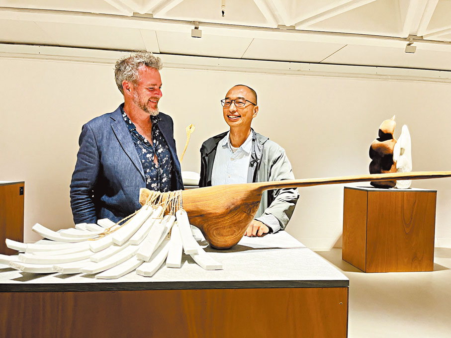 ●何遠良(右) 與積各·卡特韋德。主辦方供圖