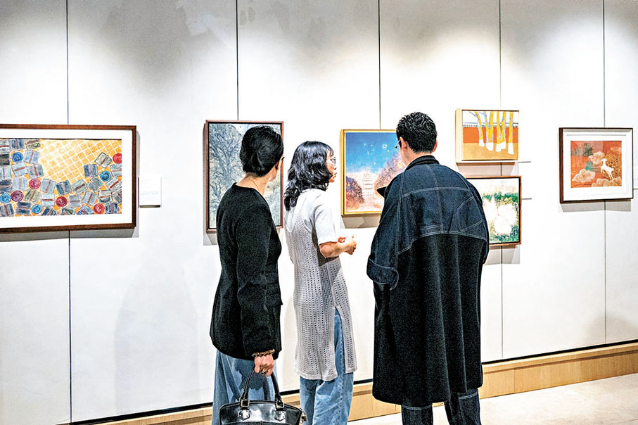 ●香港岩彩藝術學會正舉辦「岩說新語」岩彩繪畫聯展。