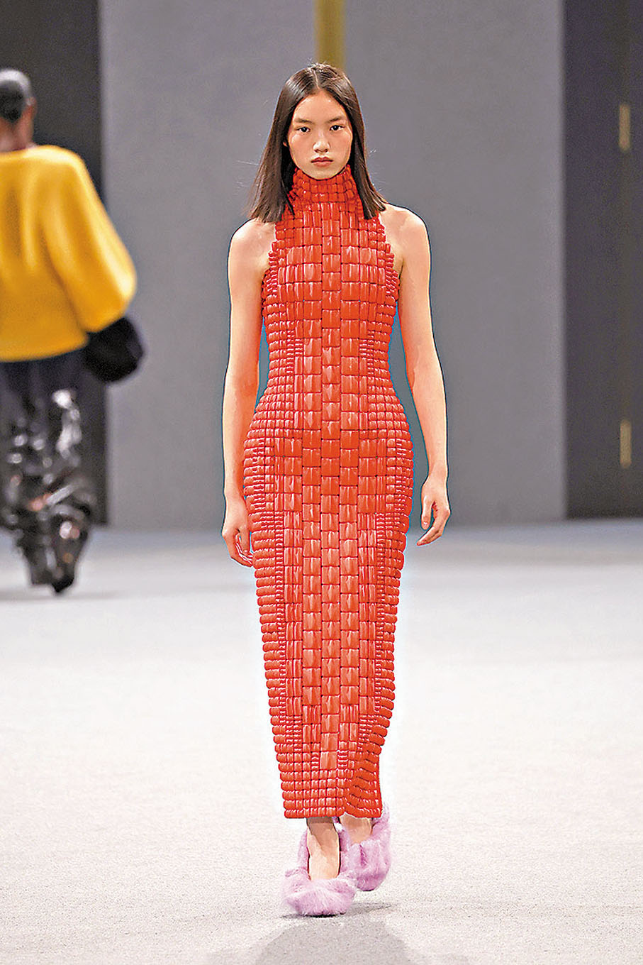 ●系列以「現代制服」為主題設計。