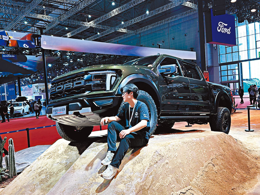 ●新款福特進口車型F-150猛禽仍計劃進入中國市場。香港文匯報記者孔雯瓊 攝