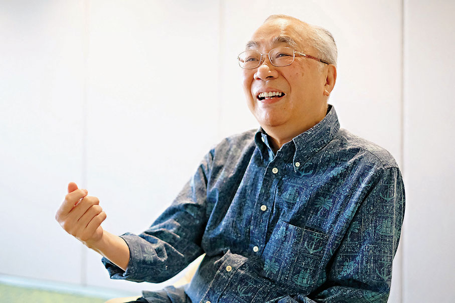 ●宋以朗擔負着將「文學名人往事」傳承下去的責任。