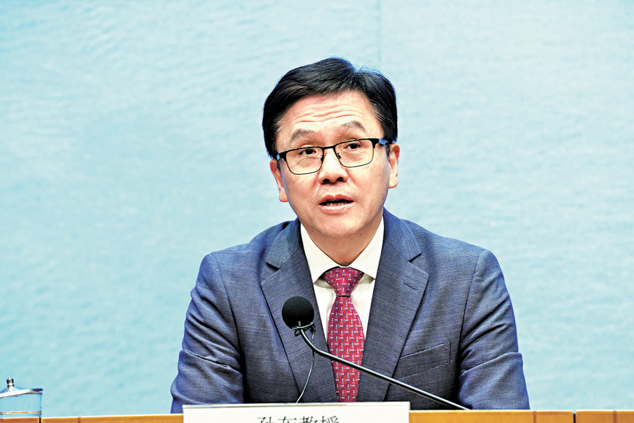 ●孫東表示,創科局會進一步落實和跟進邀請「杭州六小龍」來港發展。 香港文匯報記者萬霜靈 攝