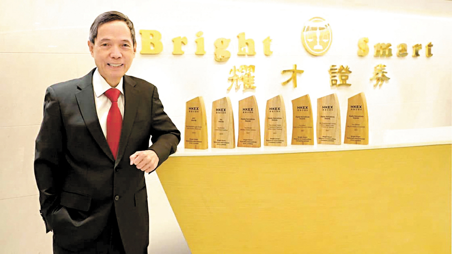●耀才證券曾以「零佣金」打響名堂。圖為耀才證券主席葉茂林。 資料圖片