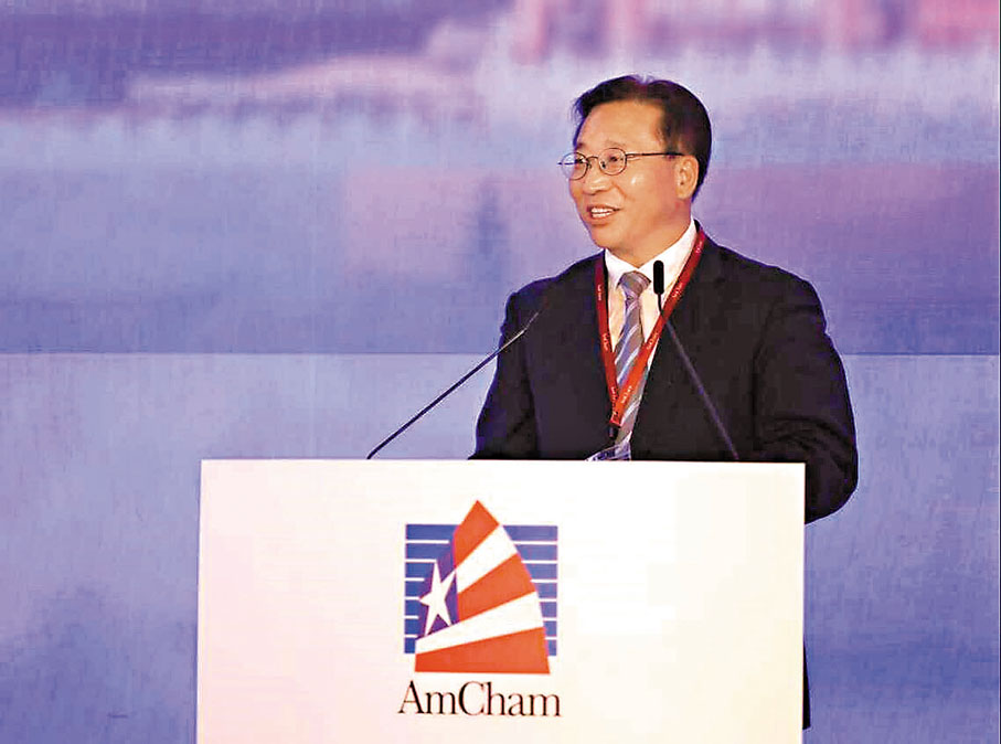 ●崔建春特派員應邀出席香港美國商會年度中國會議並致開幕辭。