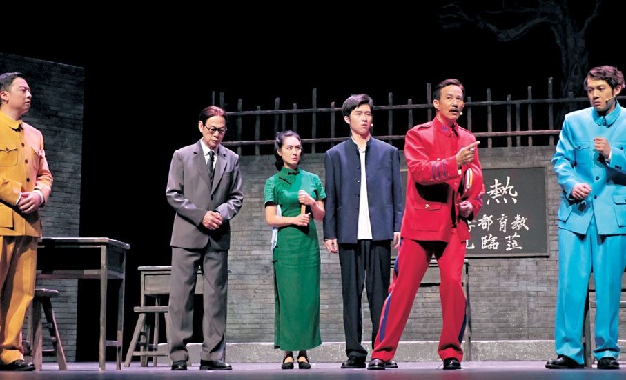 ●羅家英、朱茵與李子雄鬥戲。 主辦方供圖