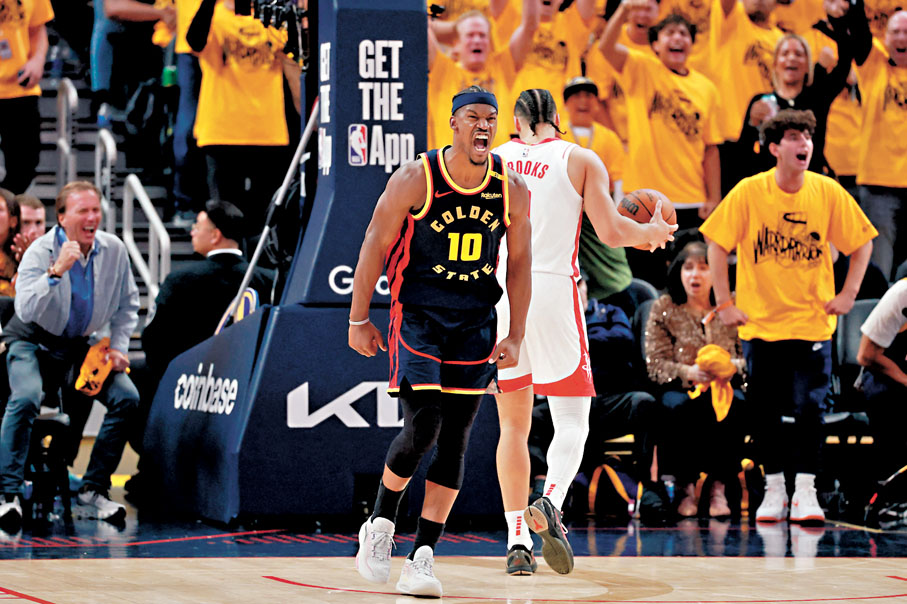 ●占美畢拿（10號）在勇士多次危機中都挺身而出，領軍化險為夷。  法新社