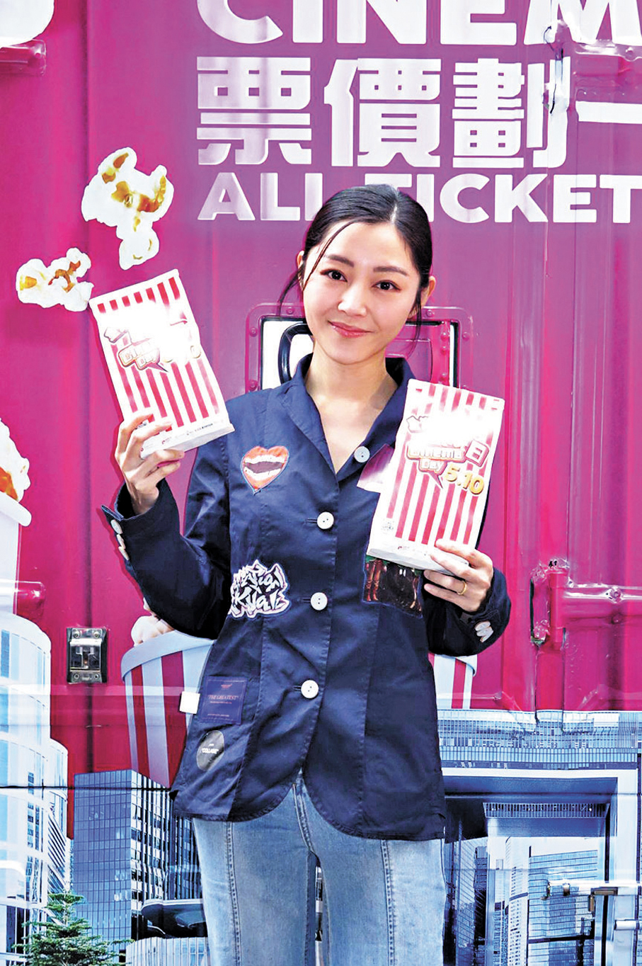 ●衛詩雅請觀眾食爆谷。阿祖 攝