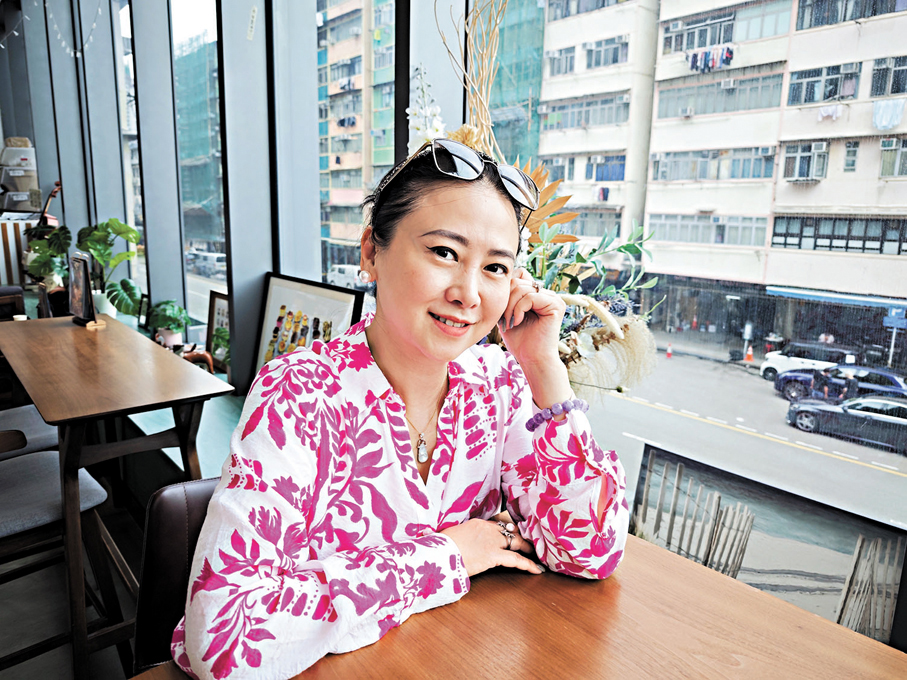 ●翁虹掌握了一套流量心得，近日其社交平台的影片也引起熱話。焯羚 攝