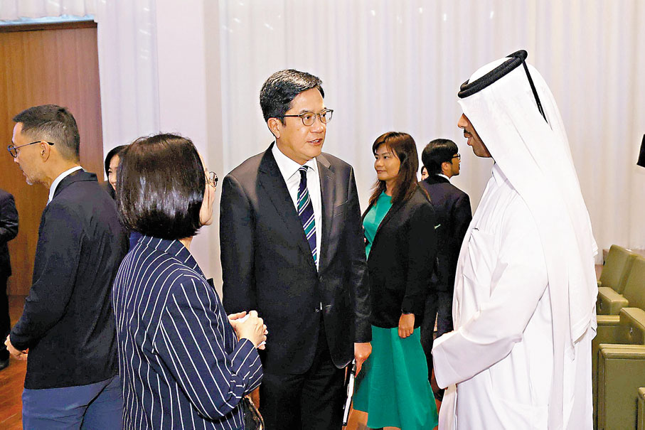 ●黃偉綸等一眾代表團成員，與「卡塔爾基金會」代表會面。 黃偉綸Fb圖片