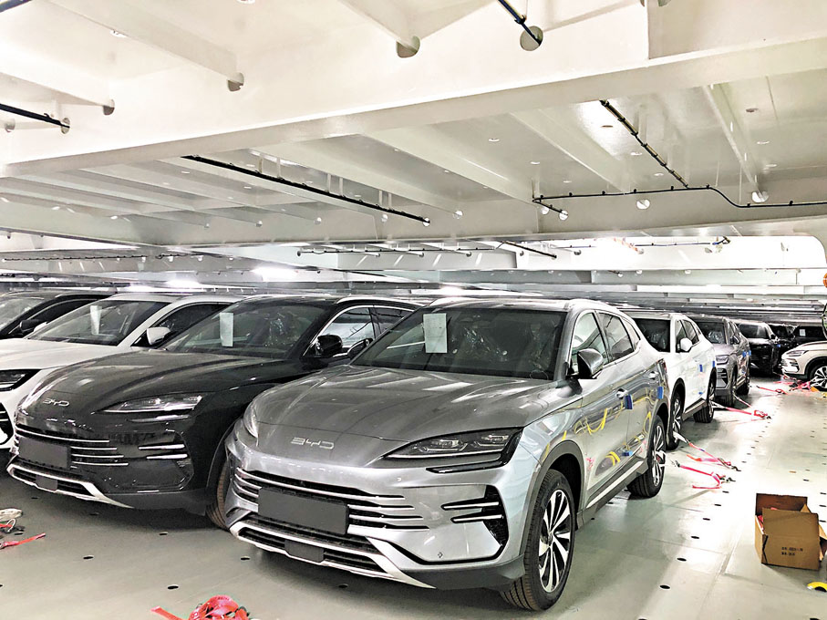 ●「遠海口」輪單次可裝載7000輛汽車。香港文匯報記者方俊明 攝