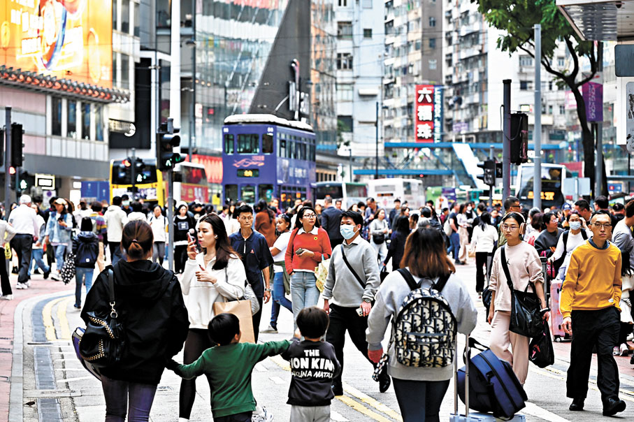 ●香港的飲食及零售業正直接面對內地同業的競爭。 資料圖片
