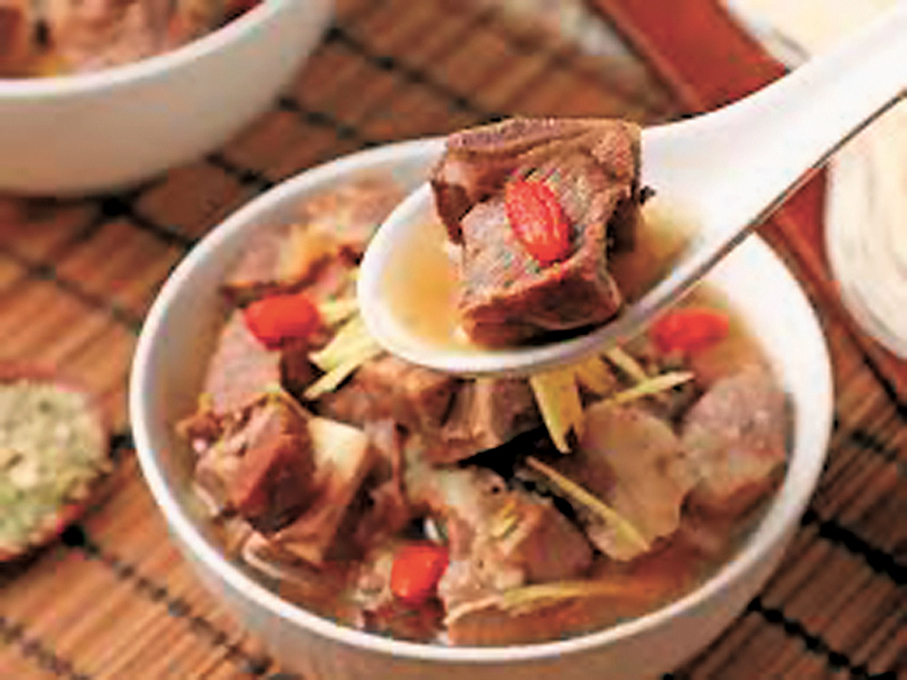 茴香羊肉煲