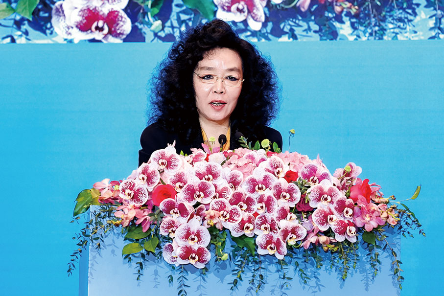 ●于智慧致辭。