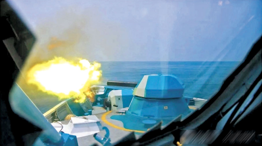 ●近日，東部戰區海軍某部數艘導彈快艇組成編隊奔赴東海某海域，開展實彈射擊訓練。 網上圖片