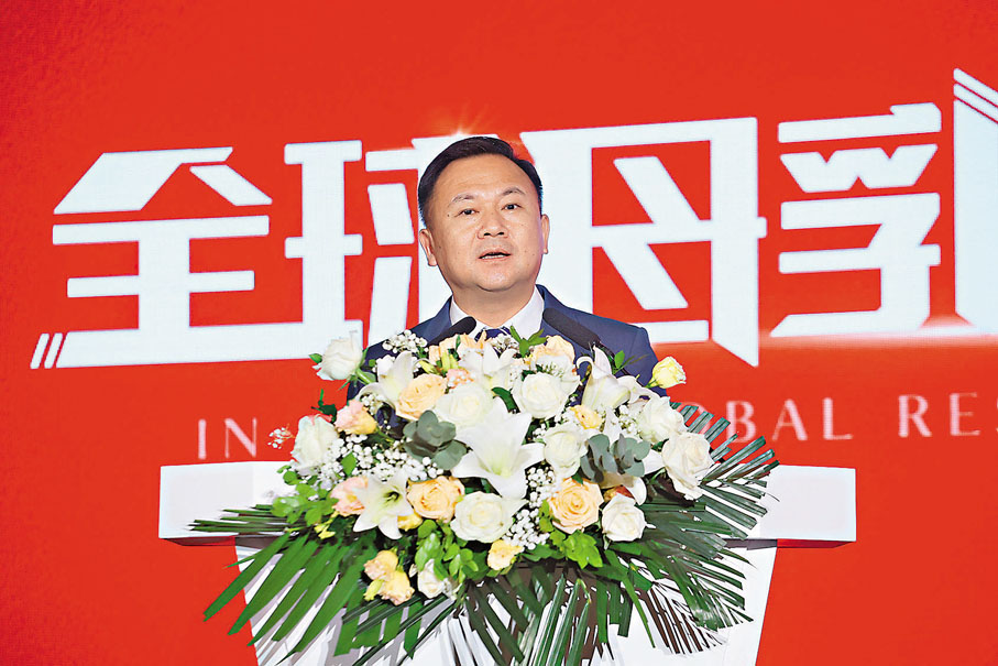 ●伊利集團副總裁張軼鵬表示，伊利始終堅持「品質為本、創新為核、國際化為翼」的發展理念。 記者郭木又  攝