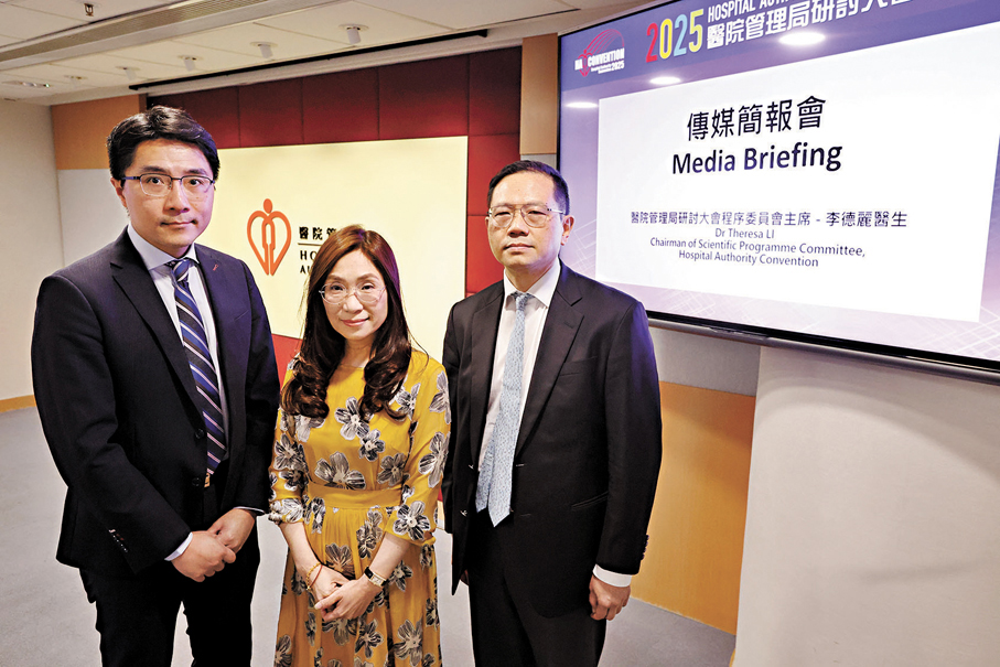 ●瑪麗醫院設「全港首間胸痛中心」,為有關病人設立專門的「綠色通道」,將DTW中位數從平均110分鐘降至60分鐘,大幅縮減40%,務求用標準化流程以最短時間提供合適治療。 香港文匯報記者曾興偉 攝