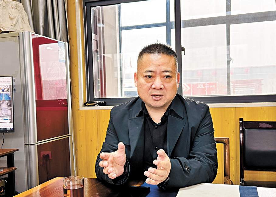 ●盛潼餐飲管理公司董事長王華峰。香港文匯報記者張仕珍 攝