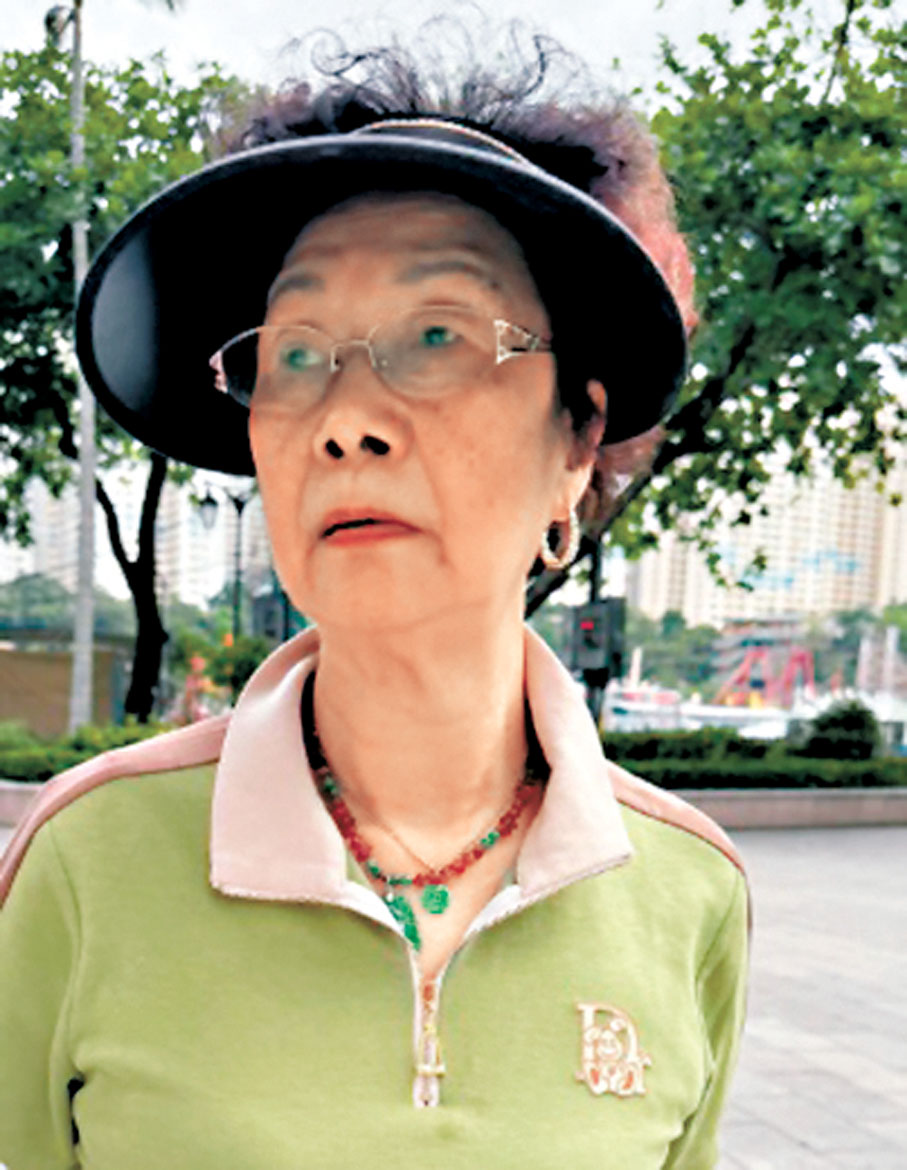 ·銀髮就業讓老人經濟自主·文太：有朋友在護老院工作，因照顧長者致關節勞損，遠程康復訓練平台系統、智能機器人服務等能改善他們的工作強度。我認同銀髮就業政策，我如今70歲仍能獨力經營服裝店，工作帶來的精神寄託與經濟自主能減低對子女的依賴，亦能保持身心活力。
