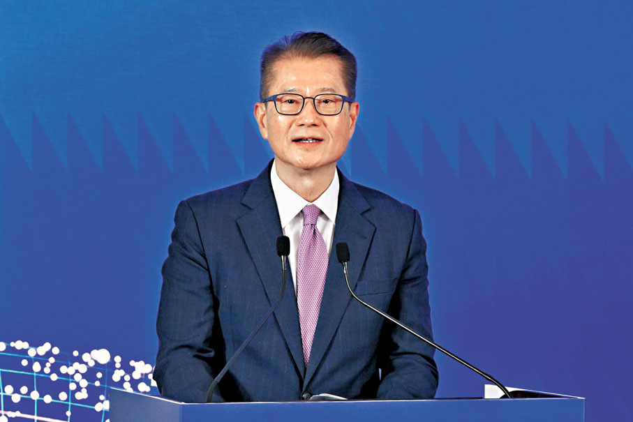 ●財政司司長陳茂波表示，環球投資者對香港的信心正在增強。 中通社