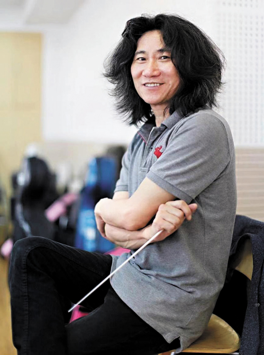 ●彭家鵬認為,音樂工作者不應該把自己封閉在一個狹窄的空間裏。