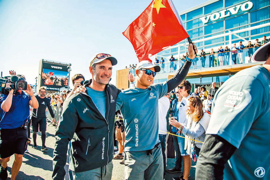 ●陳錦浩為中國的職業航海屢創佳績，累計航行環地球4圈。