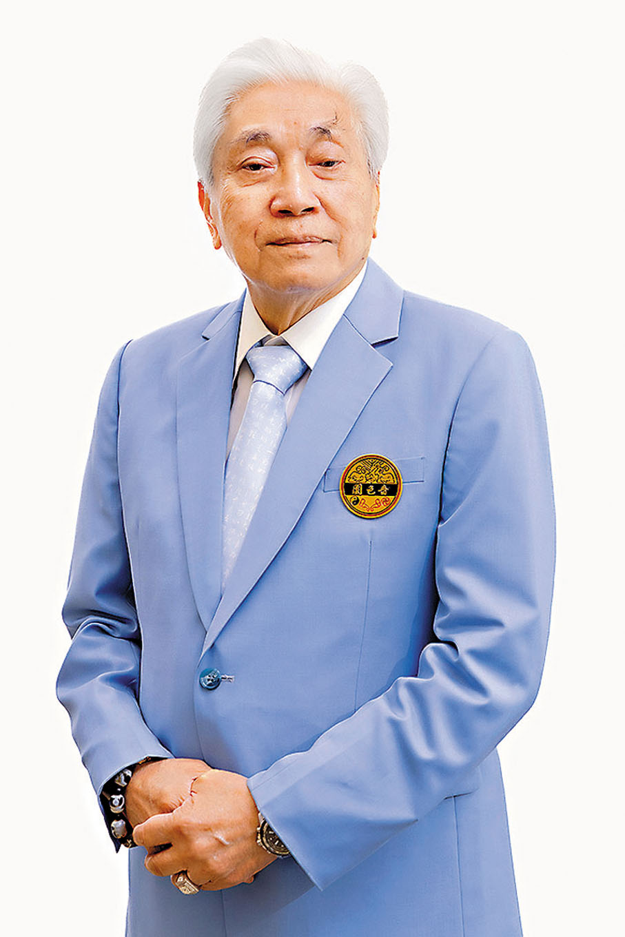 李耀輝（義覺）　1985年入道嗇色園，於2006年被委任為首任監院，義務從事宗教及慈善工作達40年。2016年，獲頒授「榮譽勳章（MH）」榮銜，以嘉許其慈善事業貢獻；2022年，獲香港教育大學頒授「榮譽院士」，又於2025年獲國家文化和旅遊部選為「第六批國家級非物質文化遺產代表性傳承人」。