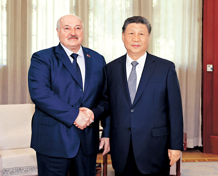 ●4日上午，國家主席習近平在北京中南海會見白俄羅斯總統盧卡申科。 新華社