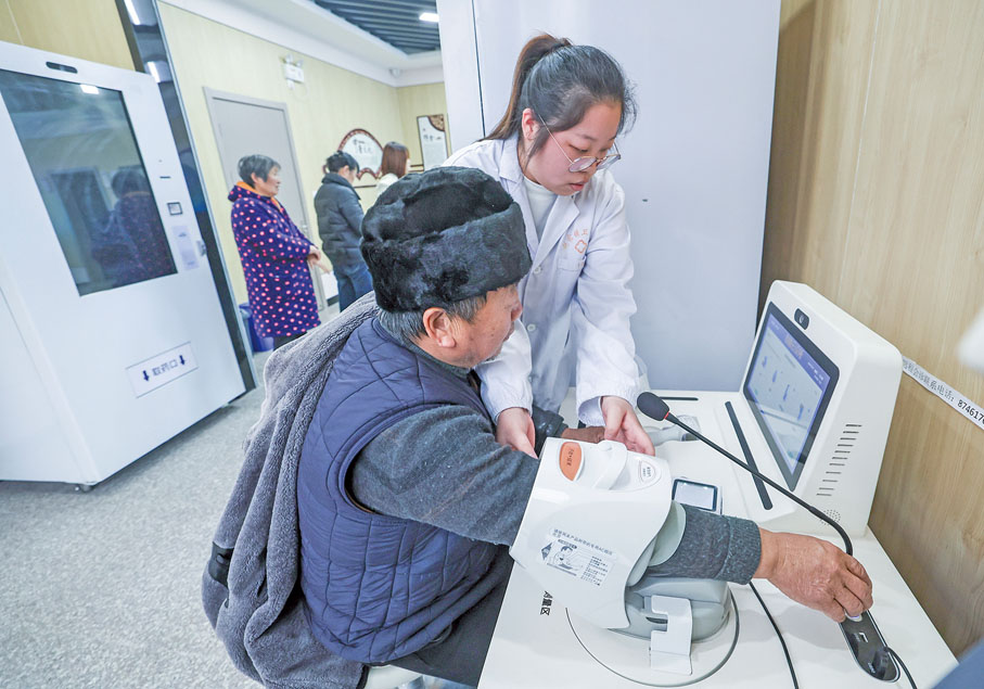 ●人工智能給基層醫療衞生帶來變革。 （新華社）