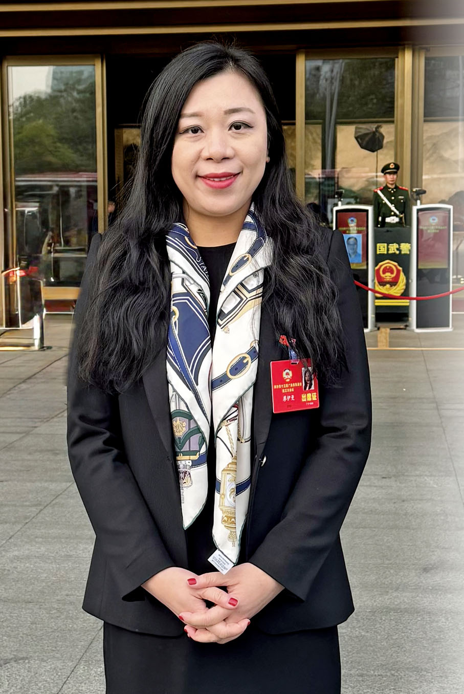 ●廣東省政協常委、粵港澳大灣區青年職業發展促進會主席、華商科教集團副董事長兼總裁廖伊曼