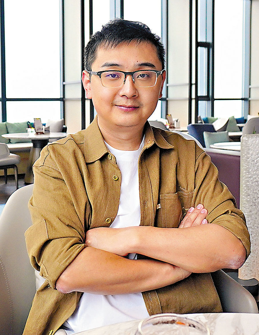 ●王曉磊在長沙接受香港文匯報記者專訪。記者姚進 攝