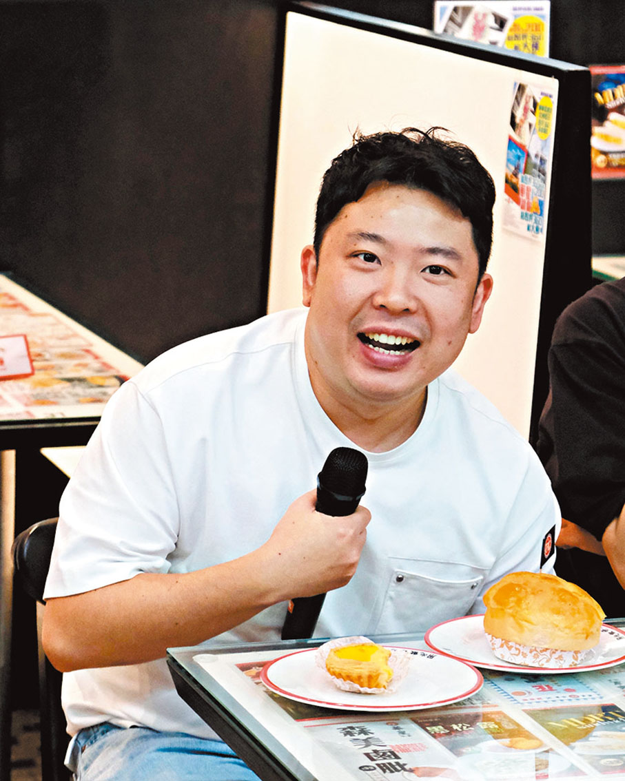 ●張安達享受美食之餘,亦分享了對中國桌球發展的看法。香港文匯報記者葉詩敏 攝