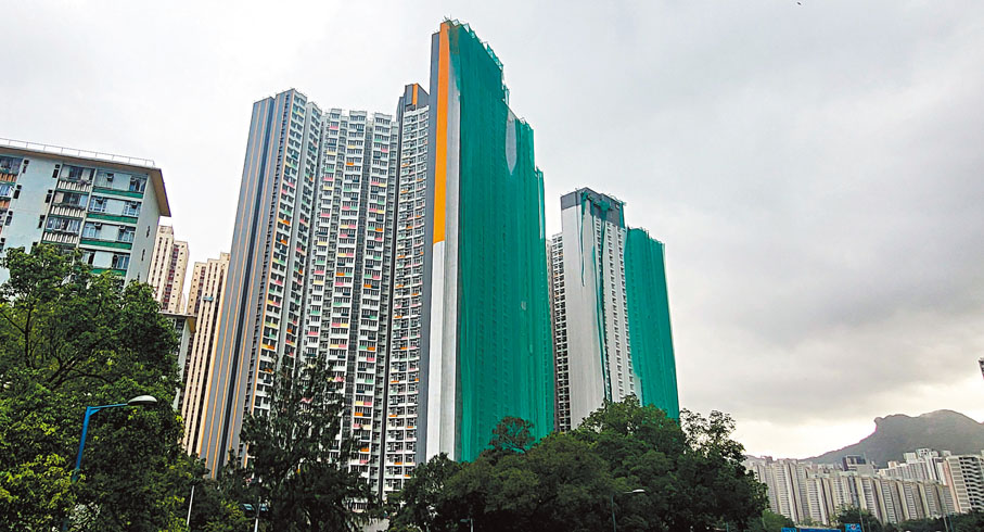 ●位於九龍灣的「綠置居2024」新項目宏緻苑，3座合共2,576個單位將於今年第三季推出，第四季開始揀樓，預計明年入伙。 香港文匯報記者鄧偉明  攝