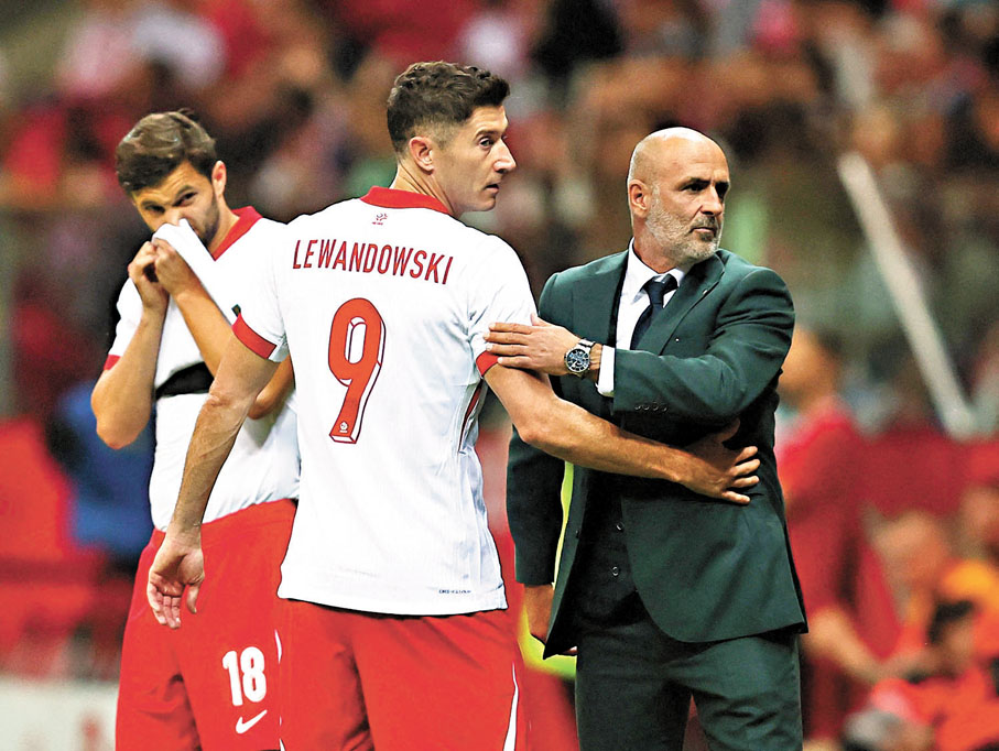 ●普比斯（右）與利雲度夫斯基決裂。資料圖片