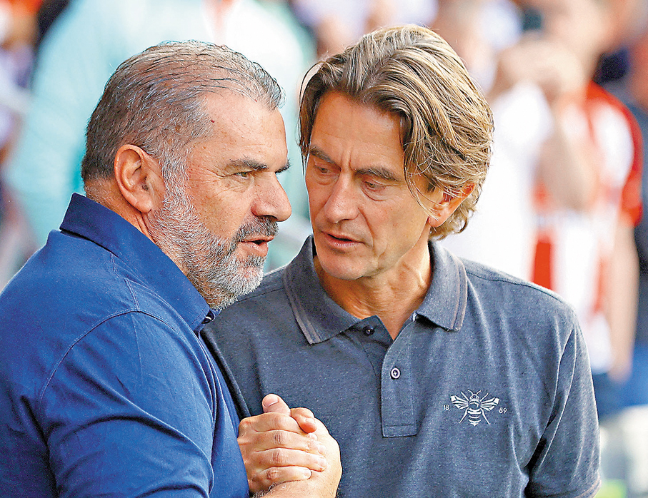 ●法蘭克（右）接替普斯迪高路成為熱刺主帥。 資料圖片