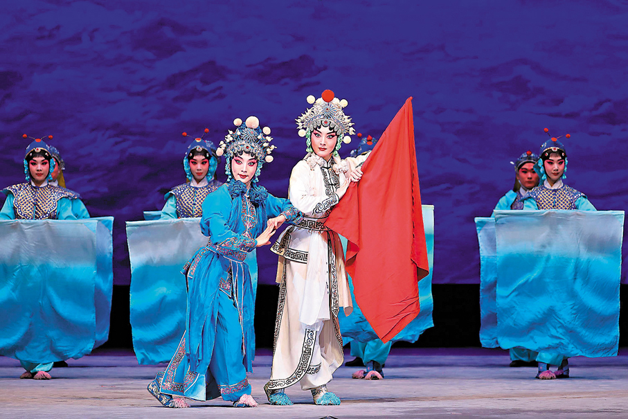 ●《白蛇傳》劇照