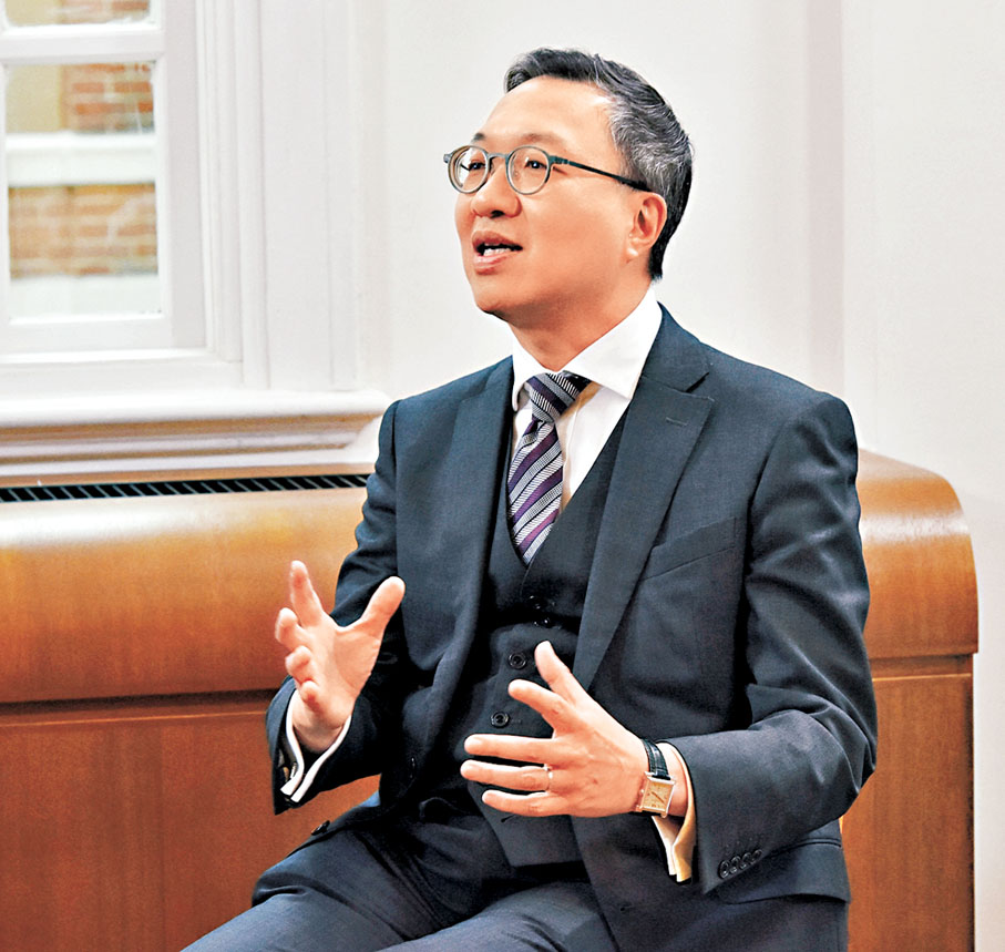 ●林定國將於節目中解答坊間對國家安全法律的疑慮。 主辦方供圖