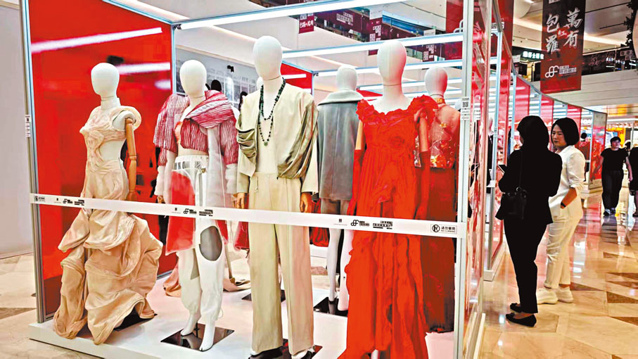 ●6家灣區院校畢業生作品參展。